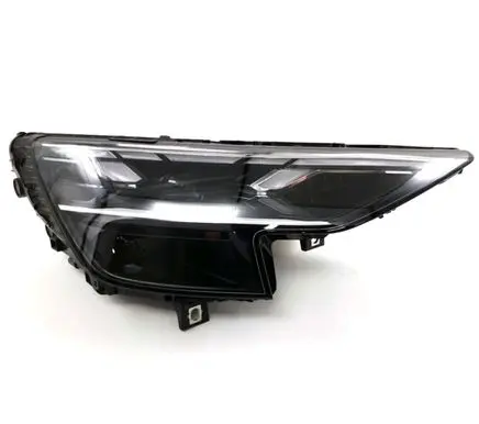 Audi Q8 Headlight/headlamp 4M8.941.040