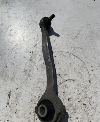 Mercedes-Benz E C207 W207 Front lower control arm/wishbone 20304