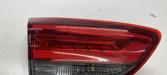 Hyundai i30 Tailgate rear/tail lights 92403-G31