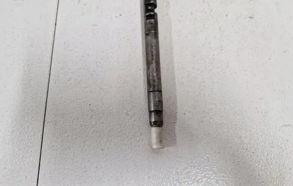 Peugeot 508 Fuel injector 9686191080