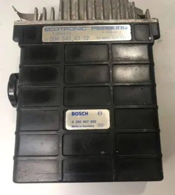 Mercedes-Benz 190 W201 Engine control unit/module 0065454332 0285007020