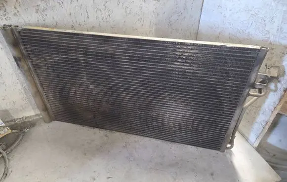 Mercedes-Benz Vito Viano W639 A/C cooling radiator (condenser) A6398350070004