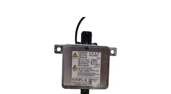 Mitsubishi Outlander Headlight ballast module Xenon W3T23371