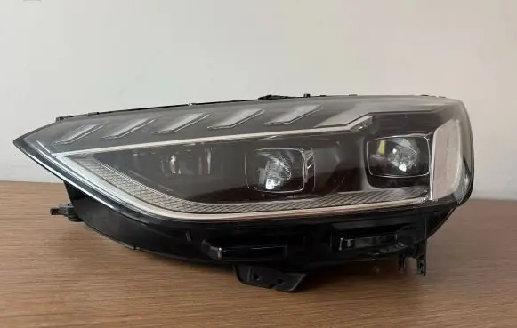 Audi A4 S4 B9 Headlight/headlamp 8W0941035E 030111723500
