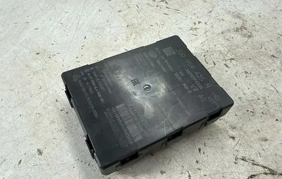 Audi Q3 F3 Other control units/modules 3Q0959435N 00049000