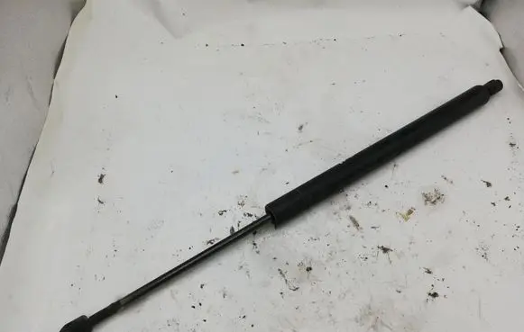 Seat Alhambra (Mk1) Tailgate/trunk strut/damper 7M0827550G 7M0827550