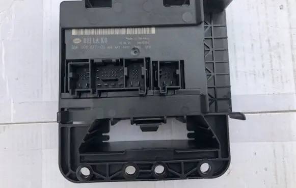 Volkswagen Golf V Comfort/convenience module 5DK008977