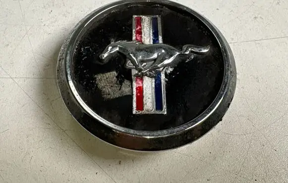 Ford Mustang V Original wheel cap 5W1J1A096BA