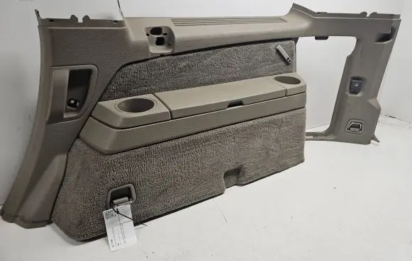 Volvo XC90 Trunk/boot side trim panel 39898381