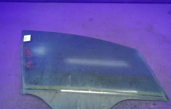 Citroen C4 I Front door window glass four-door