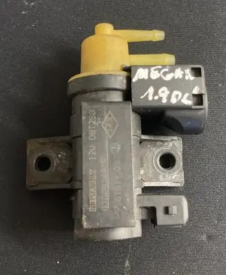 Renault Megane III Vacuum valve 08T290