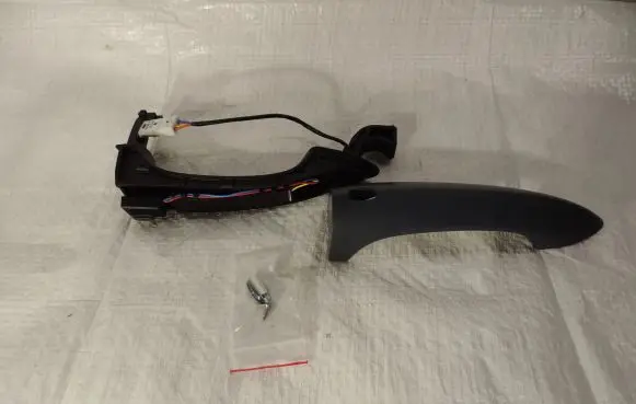 Opel Insignia B Front door exterior handle 13531200