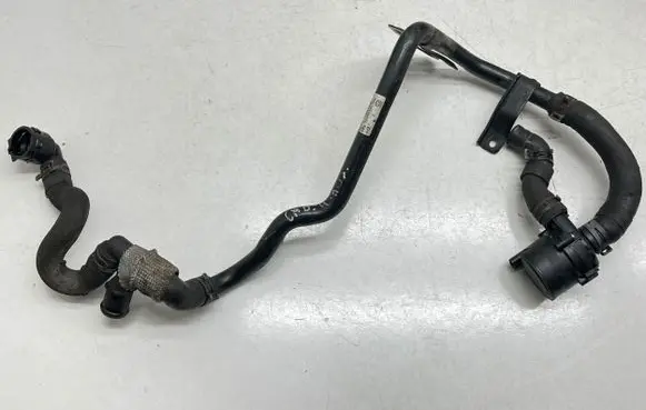 Volkswagen Caddy Engine coolant pipe/hose 04L121065CL