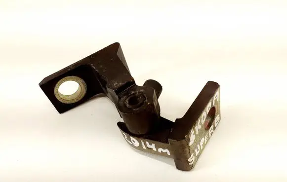 Skoda Superb B6 (3T) Rear door upper hinge 8K0831402A