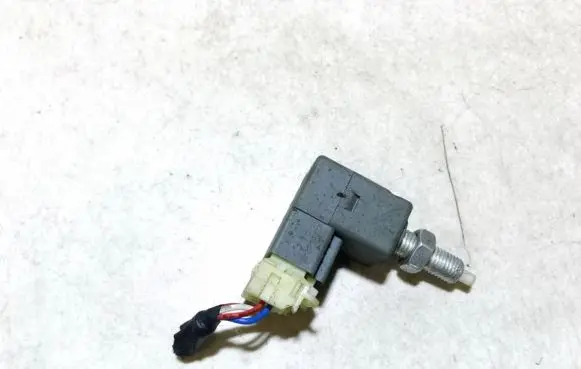 KIA Sorento Brake pedal sensor switch 938103k000 93810-3k000