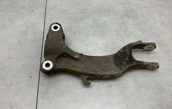 Audi A4 S4 B9 Lower shock absorber bracket 8W0413037