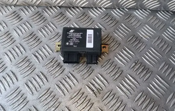 Volkswagen Sharan Immobilizer control unit/module 7M5953257F YM2119A366BB 73658012