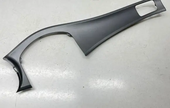 Nissan Pulsar Panel trim 684P23ZL0A 684113ZL1A