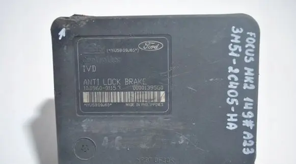 Ford Focus ABS Pump 3M512C405HA
