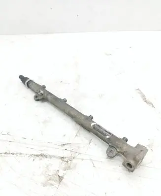Mercedes-Benz C W203 Fuel main line pipe A6110700095 0445214004