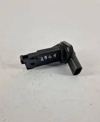 Mazda 3 III Mass air flow meter E5T62271