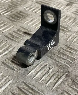 Rear door upper hinge