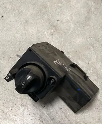 Mercedes-Benz E W210 Light switch 2105450104