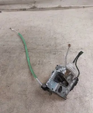 Audi A3 S3 8L Front door lock