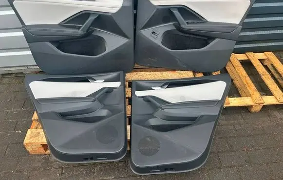 Volkswagen Tiguan Door card panel trim set 