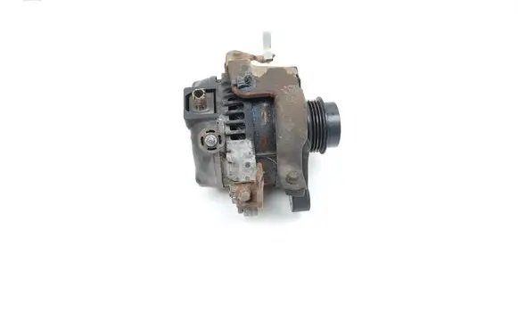 Toyota Verso-S Generator/alternator