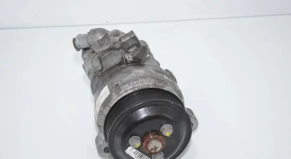 BMW X6 F16 Air conditioning (A/C) compressor (pump) 6856684 32416856684