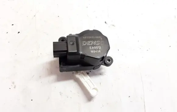 Land Rover Discovery 3 - LR3 Air flap motor/actuator MF1139300680 EAB512