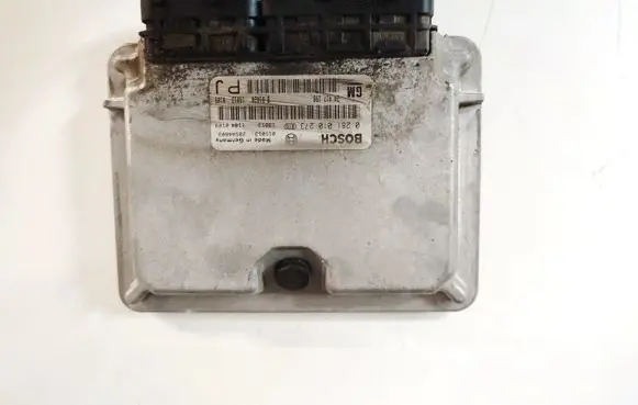 Opel Omega B2 Engine control unit/module 0281010273 28SA480324417198