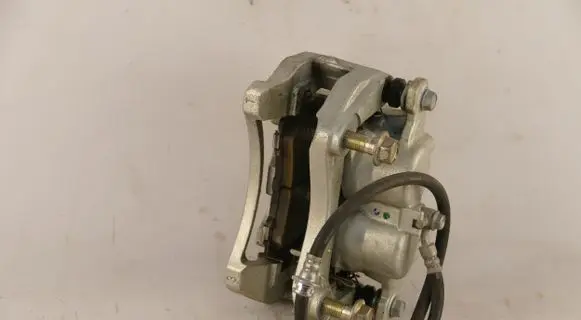 Nissan X-Trail T32 Front brake caliper 4544