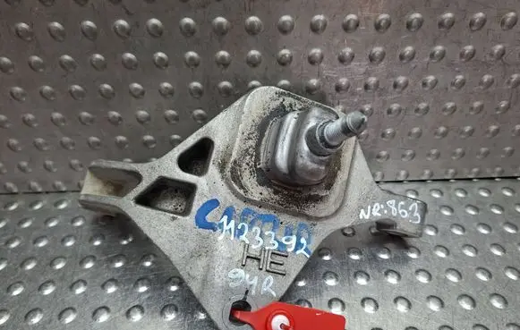 Renault Clio V Gearbox mounting bracket S27624863 112339294R
