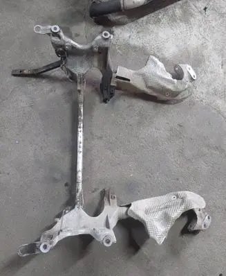 Audi A4 S4 B8 8K Front subframe 8K0423401