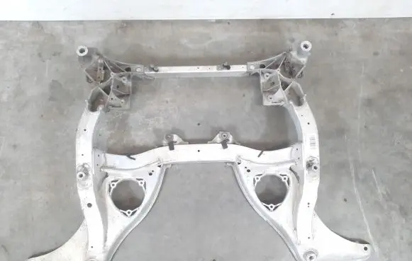 BMW M5 Front subframe 2283903
