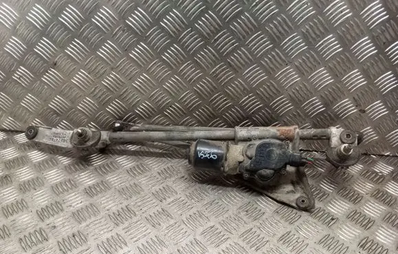 Subaru Impreza II Front wiper linkage and motor 38374BL 2Y18L32222