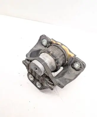 Volvo V60 Engine mount bracket 31686885