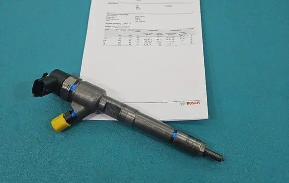 Opel Combo D Fuel injector 0445110351 IMPRK1540613