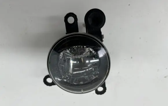 Opel Mokka B Front fog light 13497330