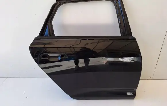 Audi A6 S6 C8 4K Rear door