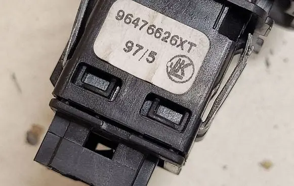 Citroen C4 I Central locking switch button 96476626XT