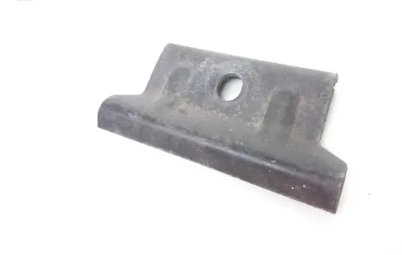 Battery bracket