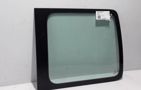 Volkswagen Caddy Rear side window 2K3845331