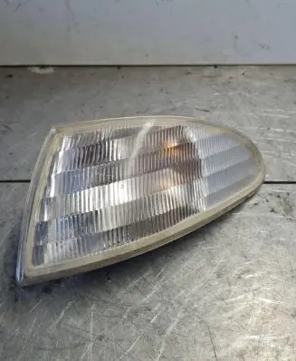 Ford Mondeo MK I Front indicator light 084311504LF