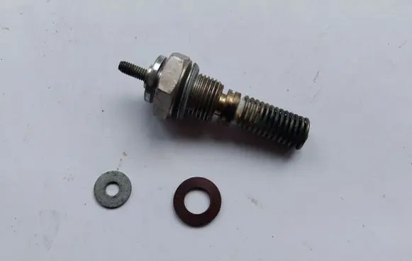 Iveco Daily 1st gen Spark plug 0102123203