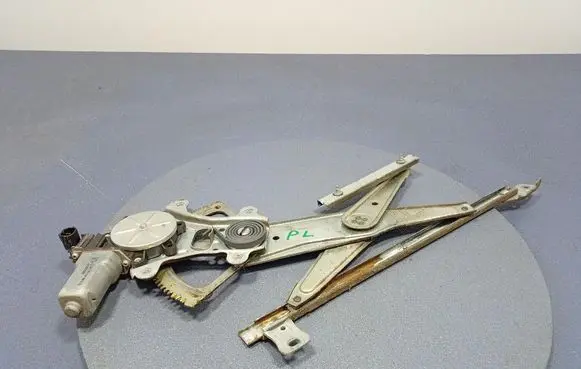 Subaru Legacy Front door window regulator with motor 61026GB