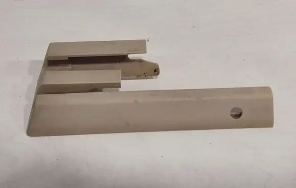 Audi A8 S8 D4 4H Sliding door rail trim 4H0881348