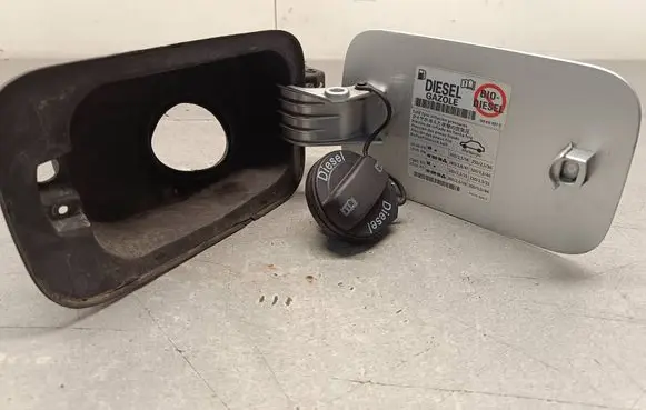 Seat Alhambra (Mk2) Fuel tank cap 1K0010497C